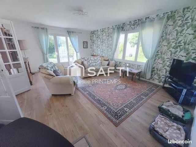 Villa 3 chambres, Coulonges Poitou 79160 ES99314078