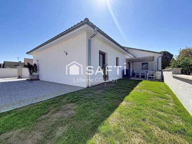 Villa 3 chambres, Creches Bourgogne 71680 DS101700450