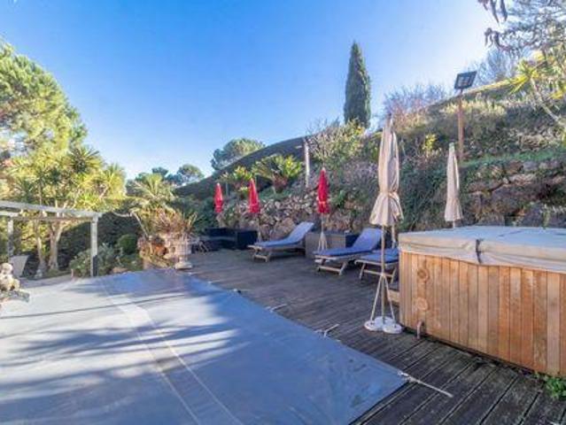 Villa 3 chambres, Èze Provence 06360 DLS102525759
