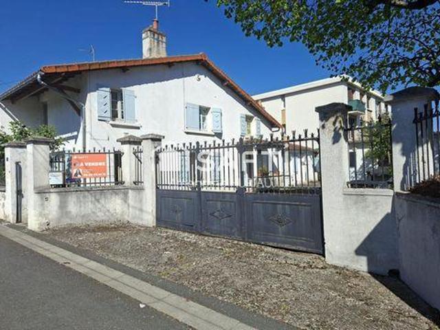 Villa 3 chambres, Gannat Auvergne 03800 DS102275984