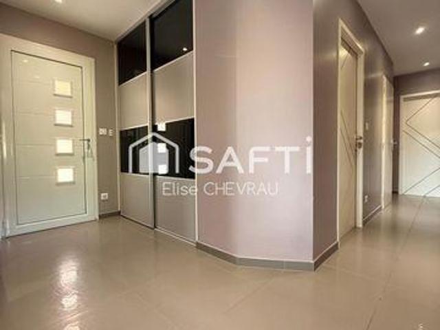 Villa 3 chambres, Hurigny Bourgogne 71870 DS103743480