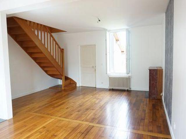 Villa 3 chambres, Luzy Bourgogne 58170 ES96326269