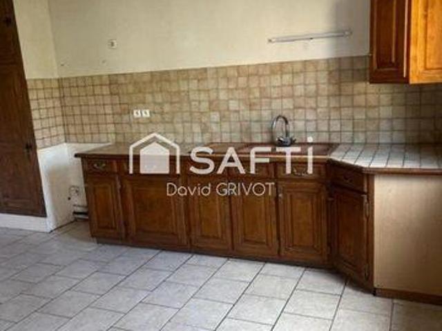 Villa 3 chambres, La Neuville Picardie 60190 DS105285367