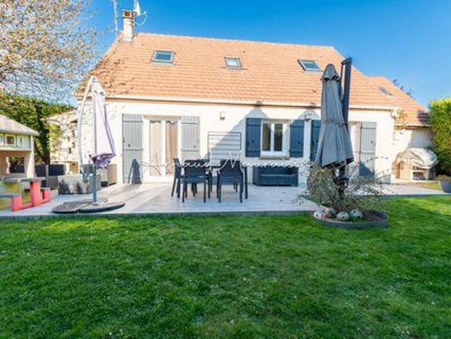 Villa 3 chambres, La Chapelle Picardie 60520 ES100314882