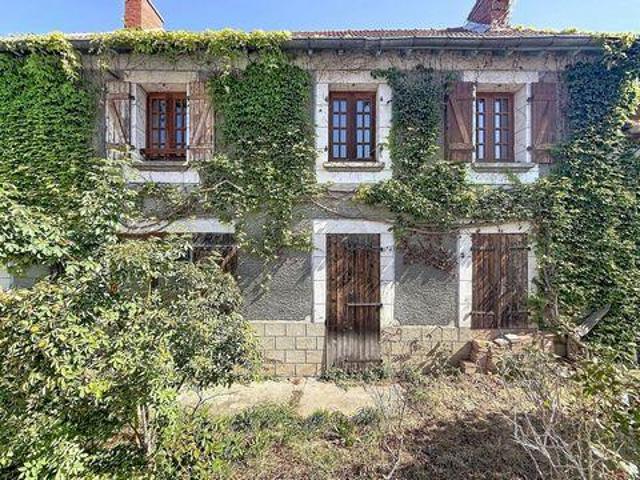 Villa 3 chambres, La Petite Auvergne 03420 DLS105646569