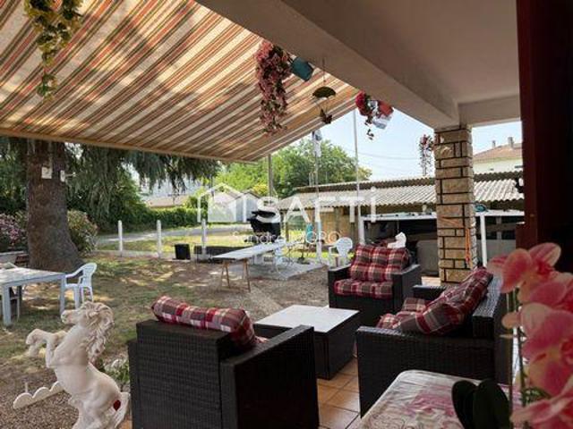 Villa 3 chambres, Lamothe Aquitaine 33190 DS103415257