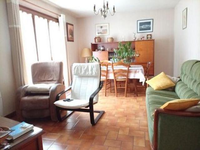 Villa 3 chambres, Le Blanc Centre 36300 DS102208769