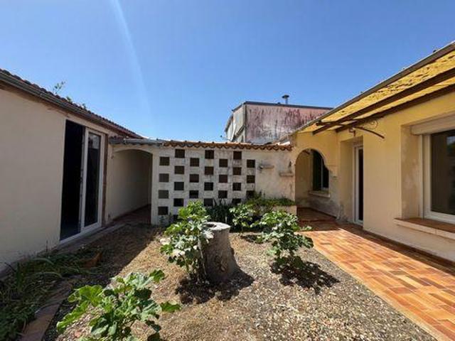 Villa 3 chambres, Le Chateau Poitou 17480 DS102706460