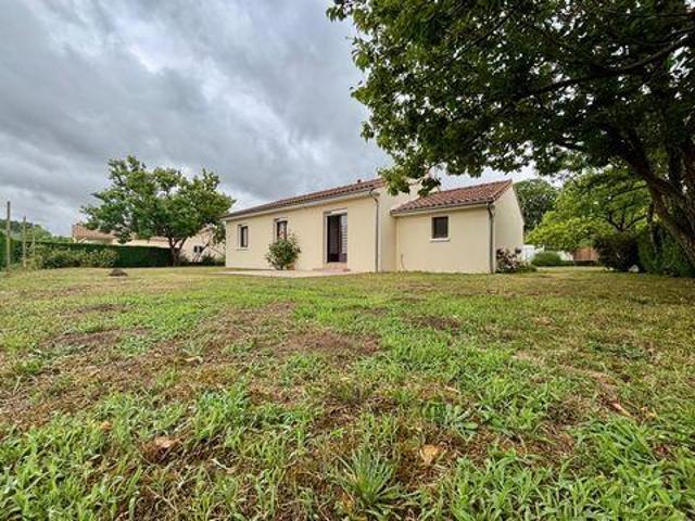 Villa 3 chambres, Lencloitre Poitou 86140 DS103156144
