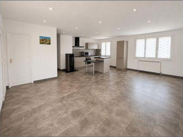 Villa 3 chambres, Longchamp Bourgogne 21110 DS103571735