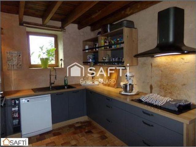 Villa 3 chambres, Loudun Poitou 86200 ES100735749