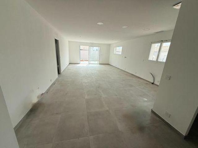 Villa 3 chambres, Pepieux Languedoc 11700 ES105153827