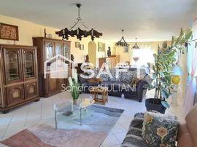 Villa 3 chambres, Pierrepont Lorraine 54620 ES106202921