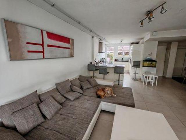 Villa 3 chambres, Prevessin Rhône 01280 ES100850434