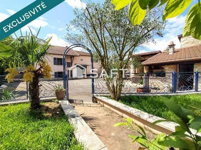 Villa 3 chambres, Prisse Bourgogne 71960 DLS100397415