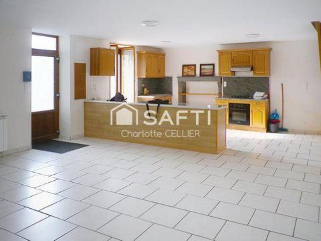Villa 3 chambres, Randan Auvergne 63310 DS100777546