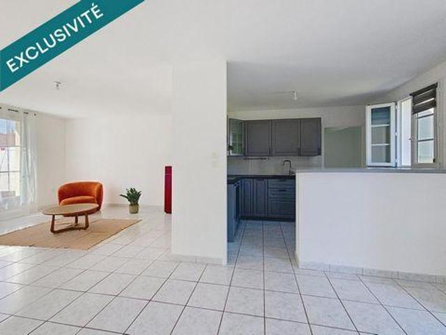 Villa 3 chambres, Rioux Poitou 17460 DS101025284