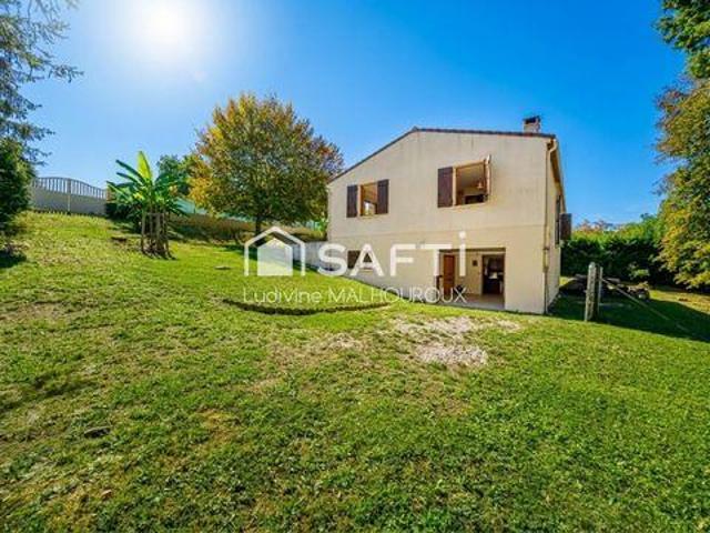Villa 3 chambres, Rougnac Poitou 16320 DLS105627289