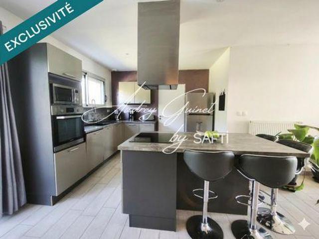 Villa 3 chambres, Rouille Poitou 86480 DS102888235