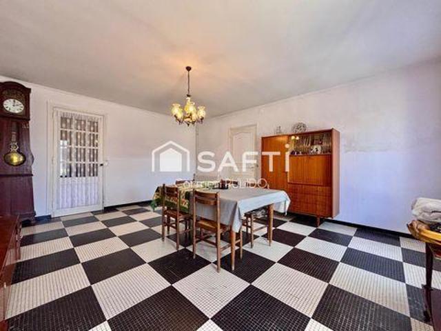 Villa 3 chambres, Saint Aquitaine 33330 DS102582068