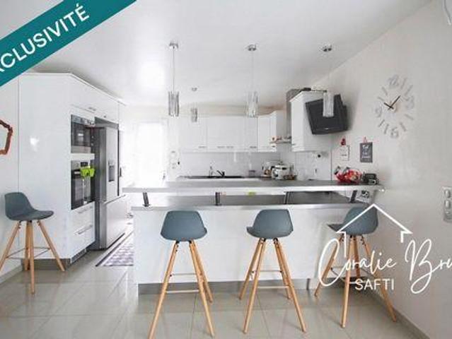 Villa 3 chambres, Saint Aquitaine 33880 ES105170492
