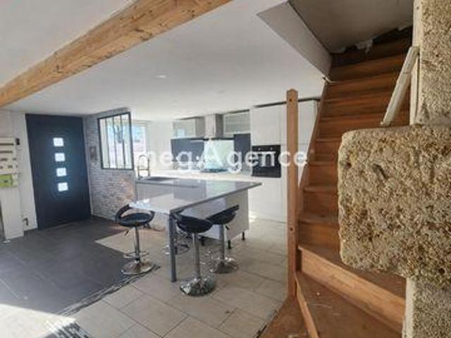 Villa 3 chambres, Saint Aquitaine 33920 DS100095612
