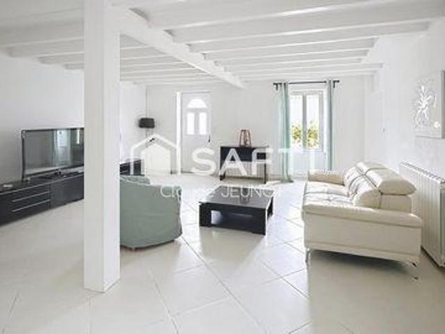 Villa 3 chambres, Saint Aquitaine 33920 DS100774359