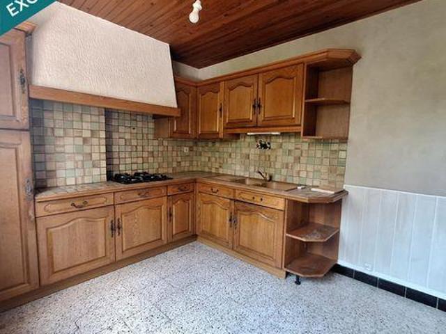 Villa 3 chambres, Saint Bourgogne 71200 DS103883182