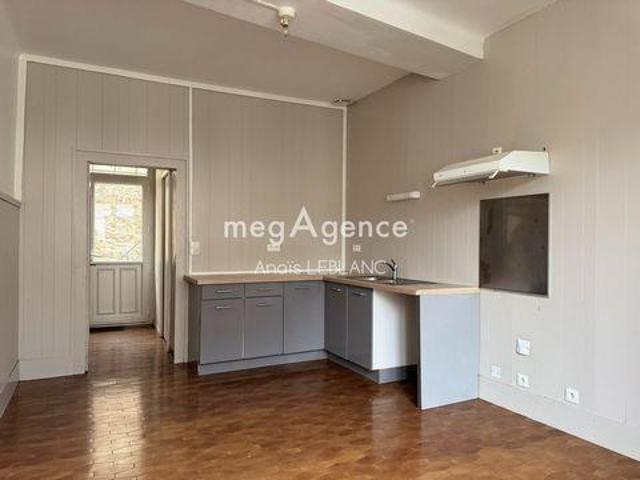Villa 3 chambres, Saint Pays de la Loire 72350 ES99027152