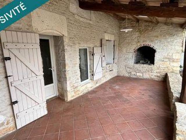 Villa 3 chambres, Saint Poitou 16230 DLS105546291