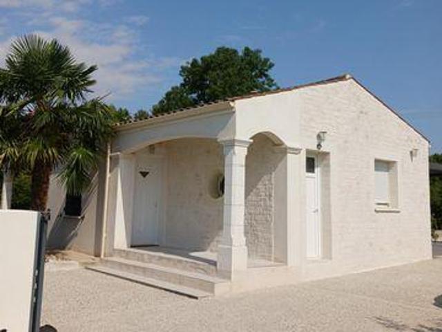 Villa 3 chambres, Saint Poitou 17330 DLS104439182