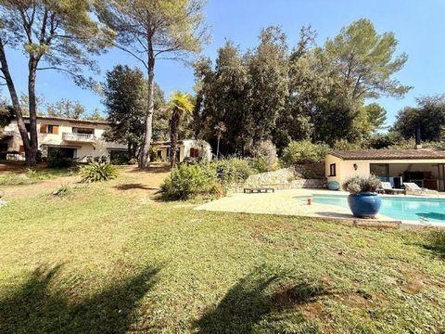 Villa 3 chambres, Saint Provence 06570 DS105381692