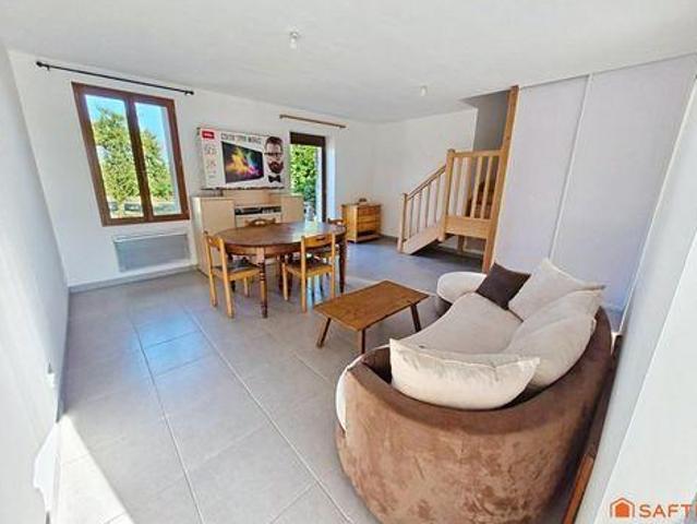 Villa 3 chambres, Sainte Aquitaine 33350 DS102721060