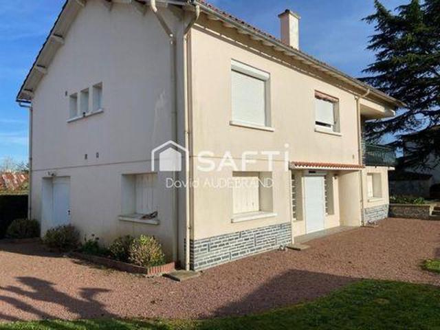 Villa 3 chambres, Sainte Ouenne Poitou Charentes 79220 ES98501880