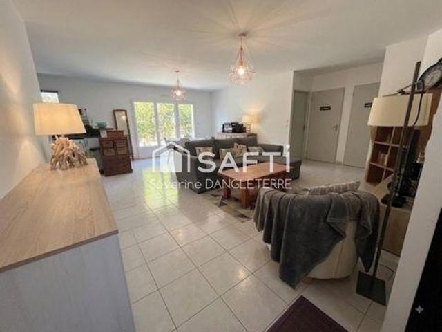 Villa 3 chambres, Sainte Poitou 17220 DS105057571