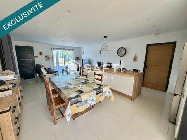 Villa 3 chambres, Sainte Poitou 79220 DS102473017