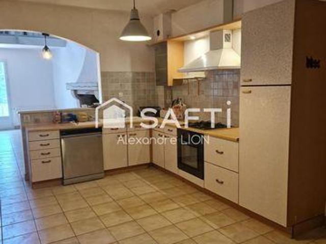 Villa 3 chambres, Sansais Poitou 79270 DS101060337
