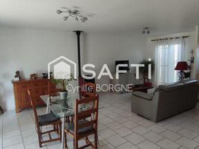 Villa 3 chambres, Savigne Centre 37340 DS102821038
