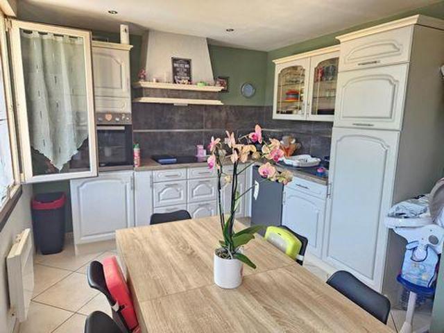 Villa 3 chambres, Thouars Poitou 79100 DS103415901