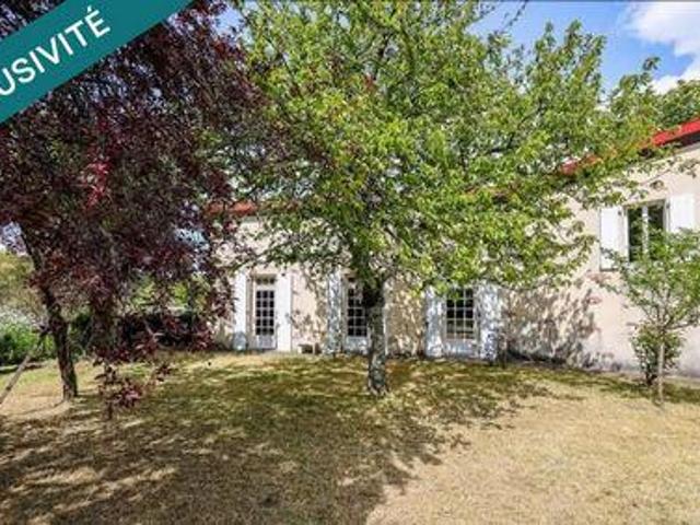 Villa 3 chambres, Touverac Poitou 16360 ES105656496