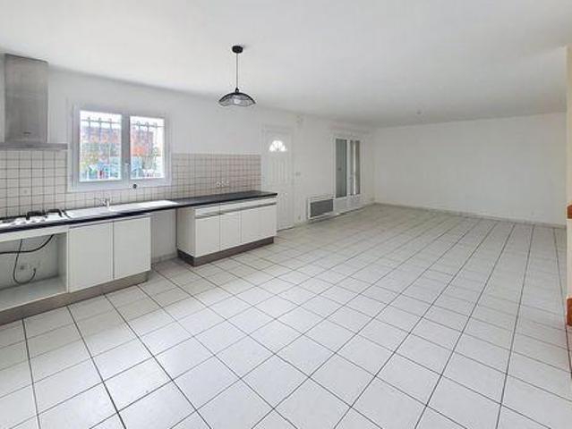Villa 3 chambres, Vertheuil Aquitaine 33180 DS99984685