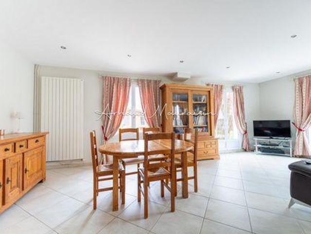 Villa 3 chambres, Viarmes Île 95270 DS105676930