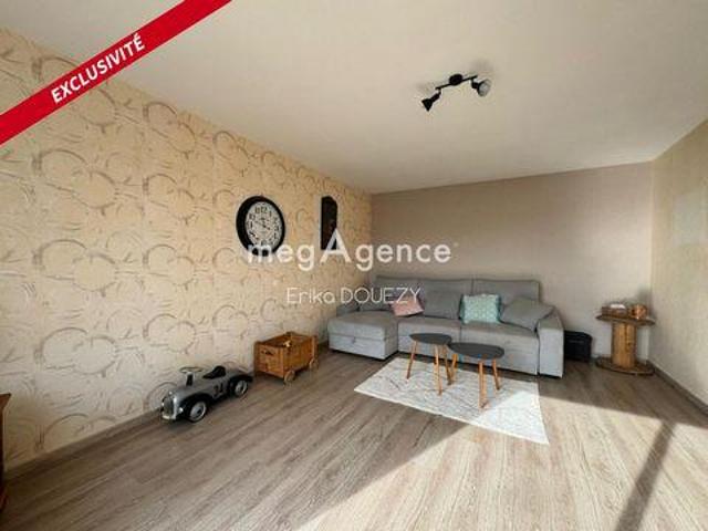 Villa 3 chambres, Yzernay Pays de la Loire 49360 DS94989778