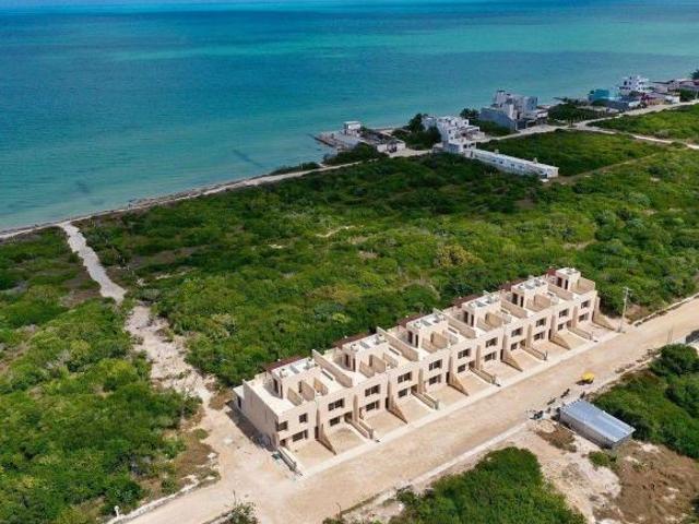 Villa 3 RECAMARAS y Alberca con VISTA AL MAR en la mejor Playa Chuburná Yucatán