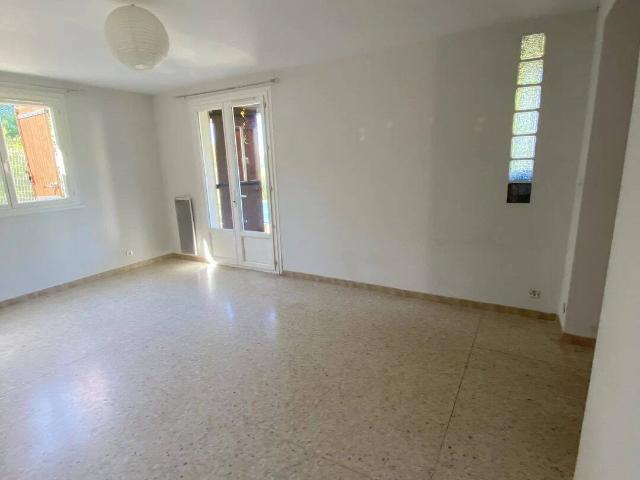 VILLA T3 AVEC GARAGE