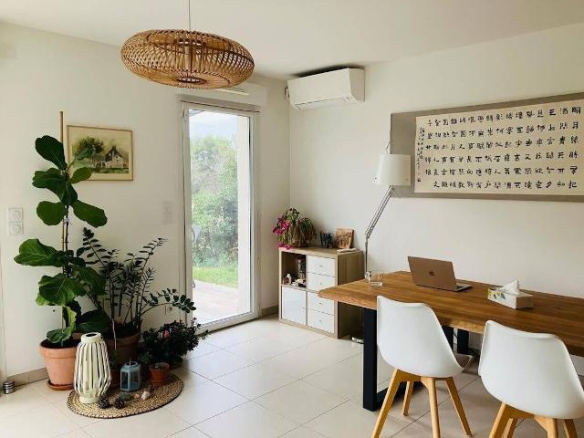 Villa T3 meublée avec jardin et garage