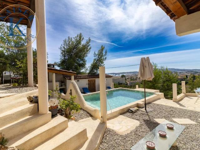 VILLA T7 vue mer panoramique 160m² Toulon