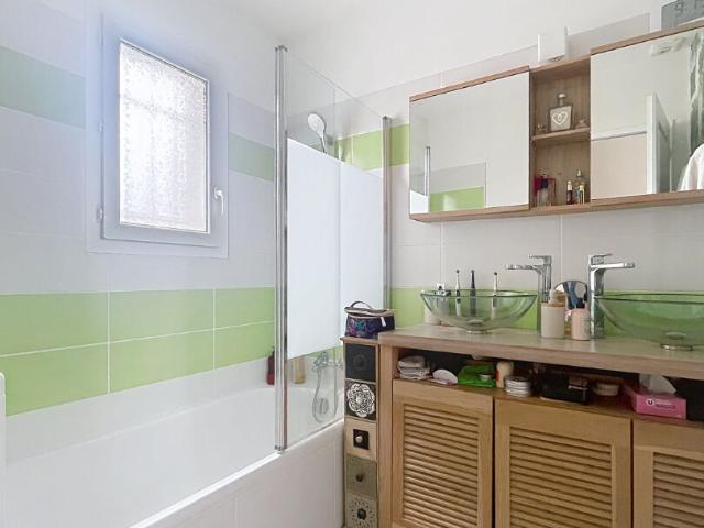 Villa T4, 87m2, jardin, VELAUX