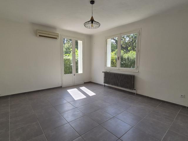 Villa T4 Morières lès Avignon
