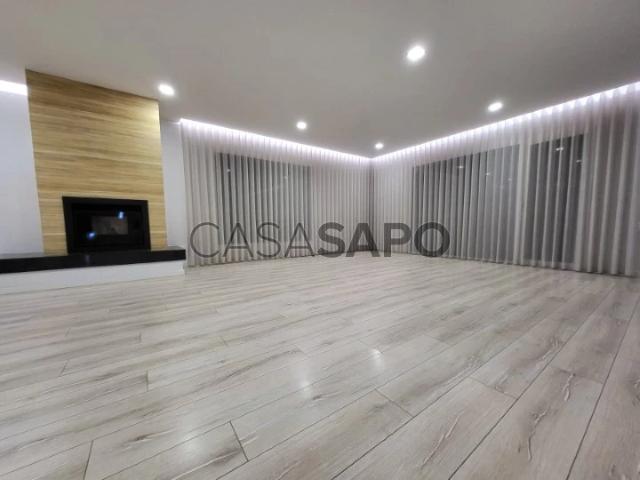 Villa T4 para alugar em Odivelas